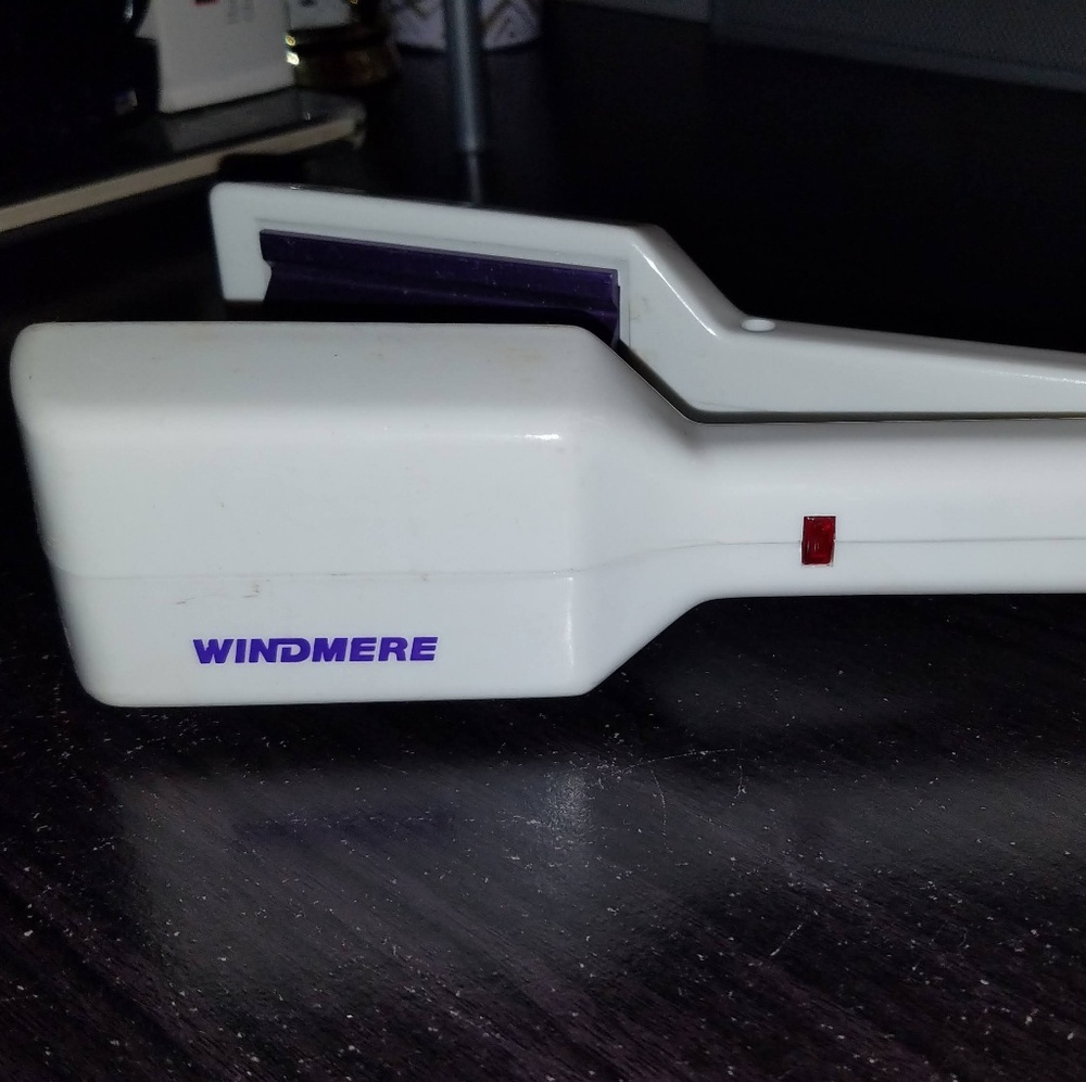 Windmere Hair Crimper